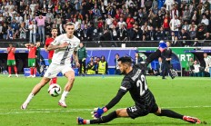 九游体育登录-关于惊心动魄！欧洲杯预选赛搏击多重难关的信息