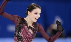 九游体育在线登录-花样滑冰女子单人：俄罗斯选手夺冠