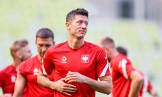 九游体育官方入口-瑞士战胜瑞典，波兰队获得惊喜胜利