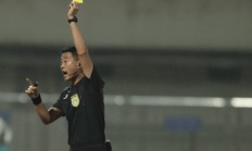 九游体育在线登录-中超赛场热议裁判判罚，争议不断