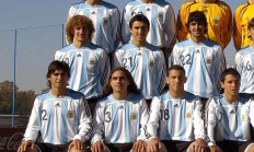 九游体育官方登录入口-关于欧洲足球传奇教练团队接力换帅，球队战术或有变化的信息