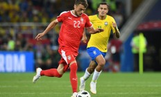 九游体育在线登录-坚强的防守将在比赛中成为关键