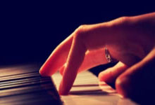 九游体育入口-不莱梅客场大捷，三连胜实力浮现，势不可挡！，不莱梅近期战绩500