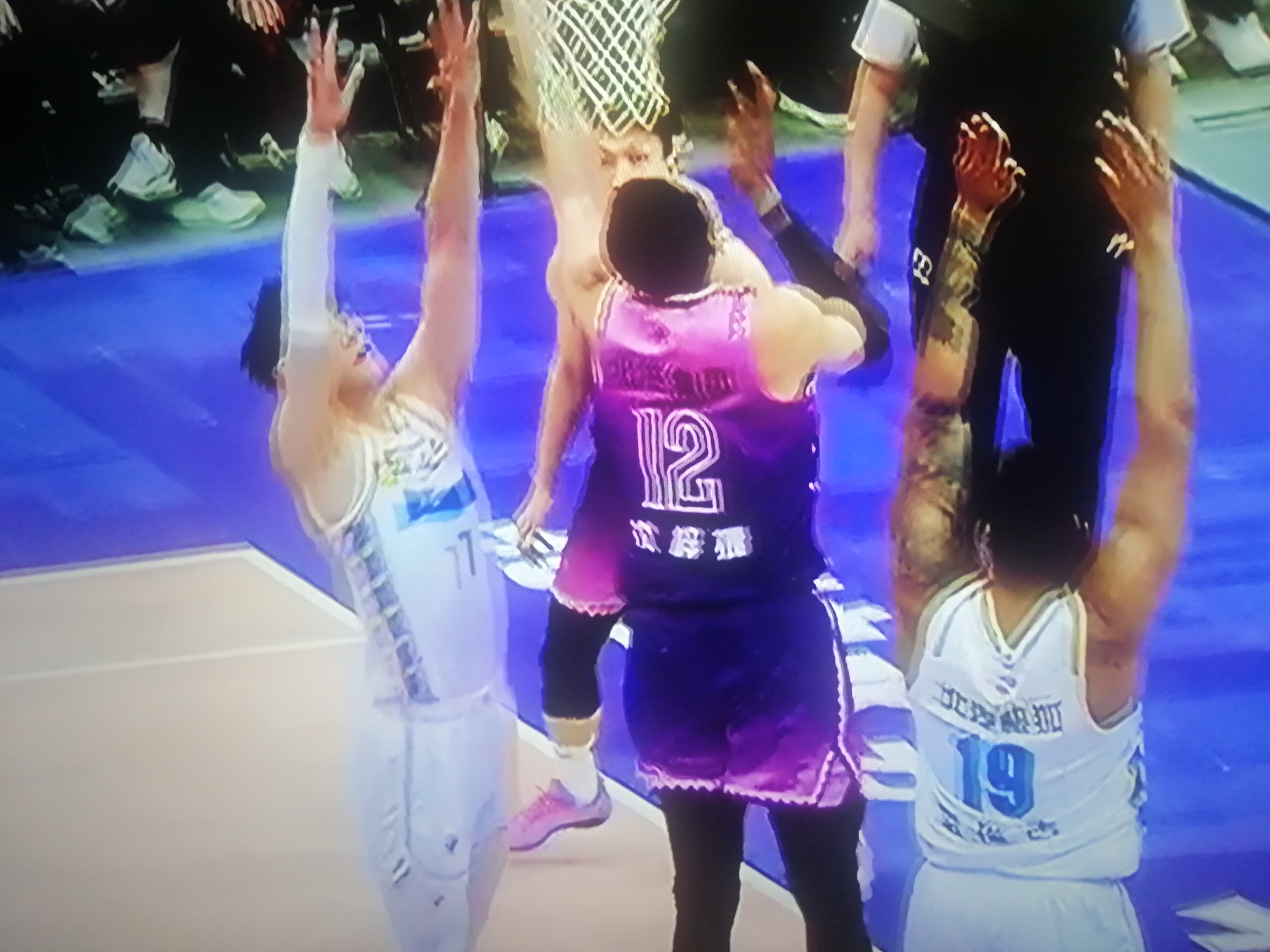 劲敌对阵！激烈比拼即将上演的简单介绍