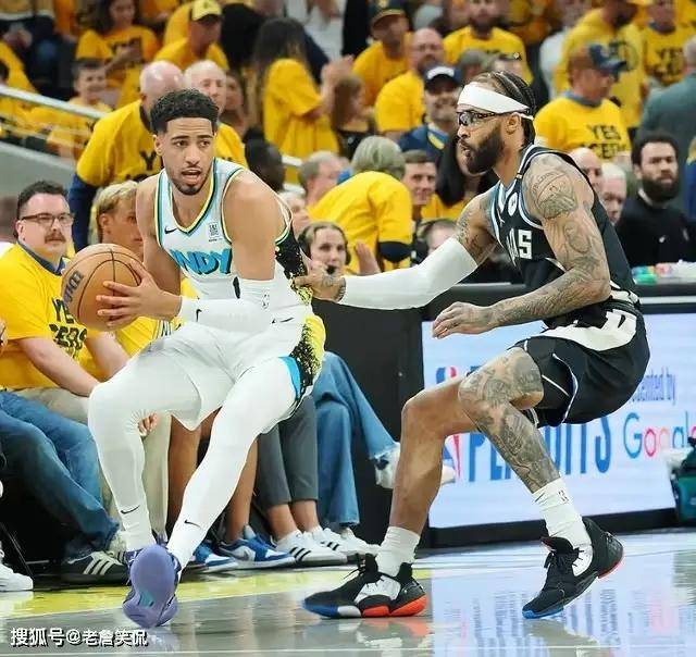 雄鹿客场惜败绿军,字母哥奋战未果 雄鹿客场惜败绿军,字母哥奋战未果