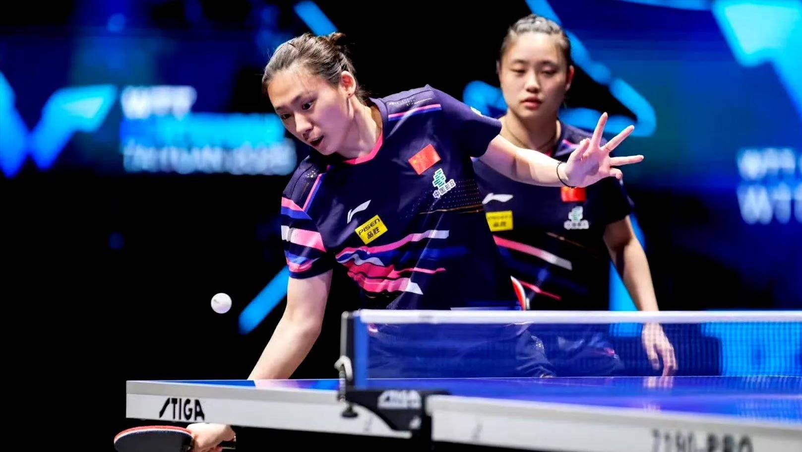 关于格勒诺布尔轻取对手出线，进军半决赛的信息