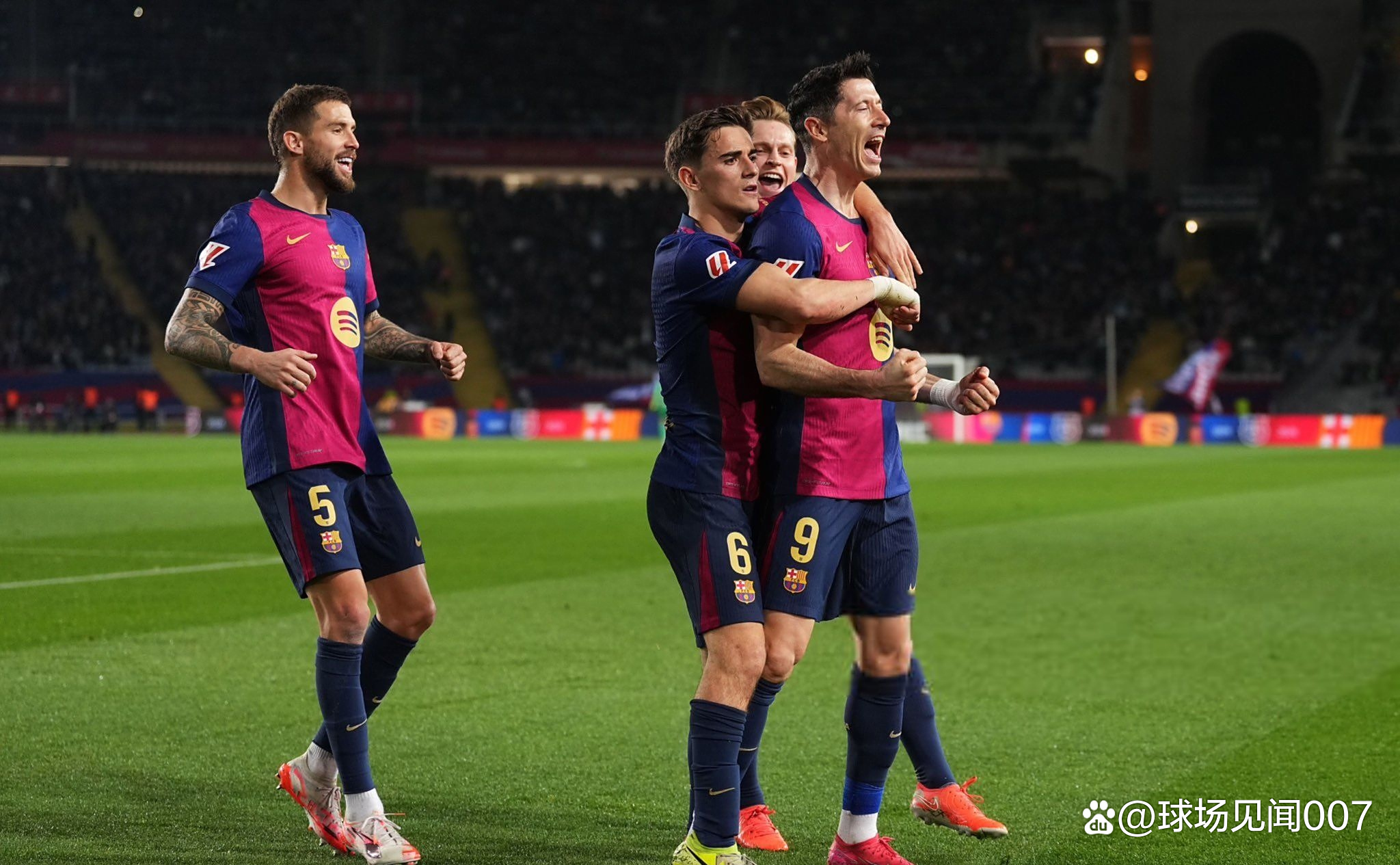 巴塞罗那客场大胜，小组榜首稳固