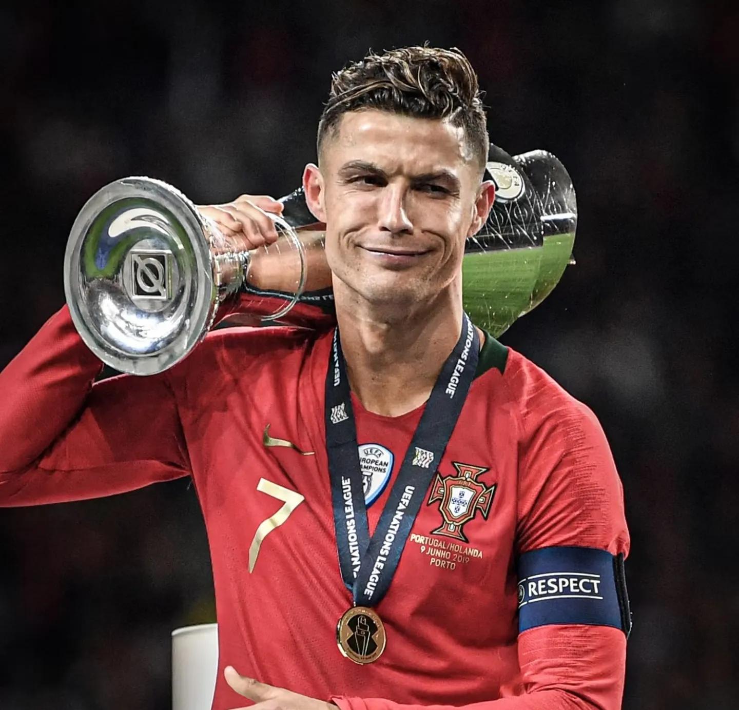 葡萄牙力保不败：与西班牙争夺胜利