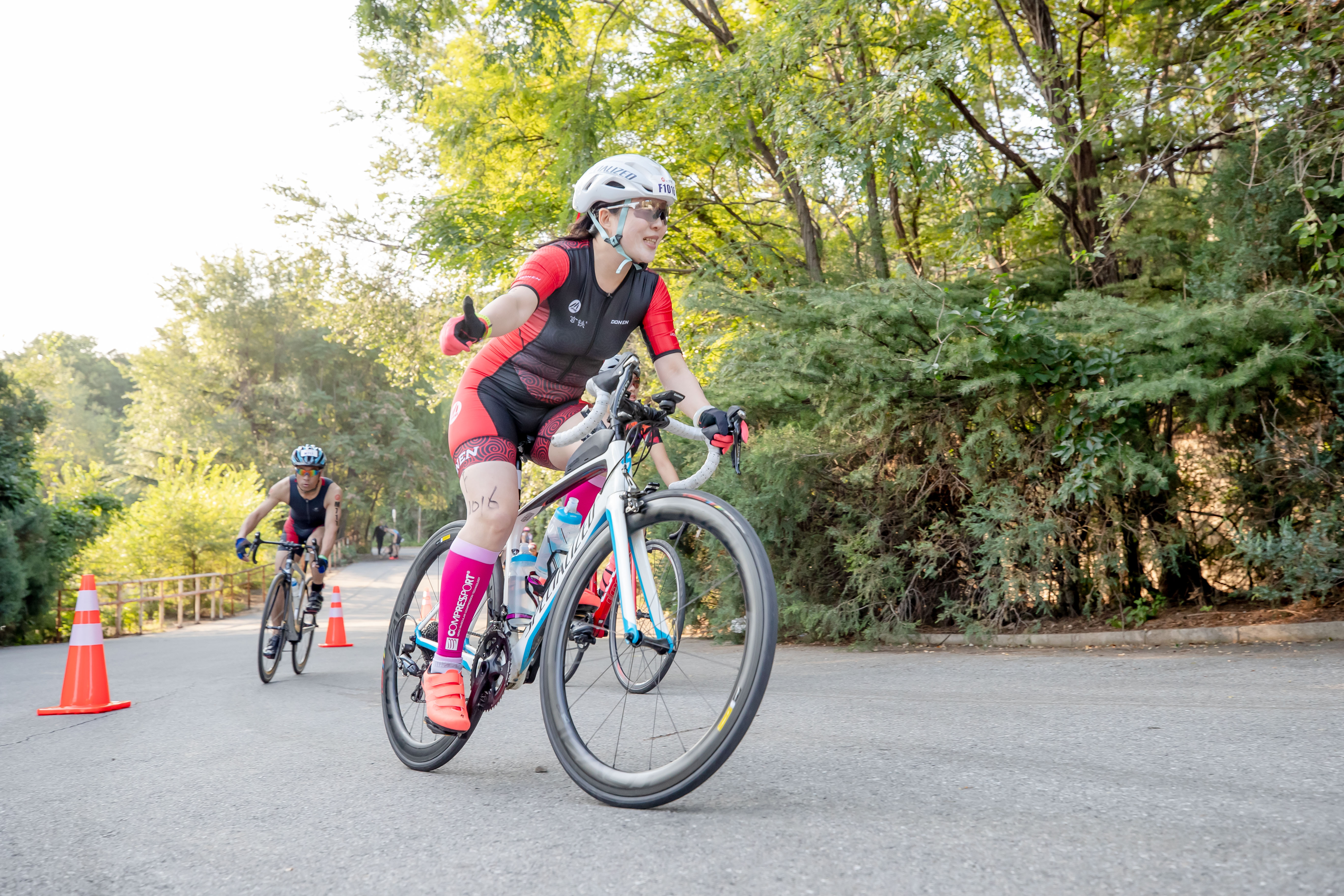 关于葡萄牙赛艇选手力压群雄封王的信息