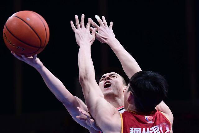 关于天津男篮深陷低谷,需寻找突破口的信息 关于天津男篮深陷低谷,需寻找突破口的信息