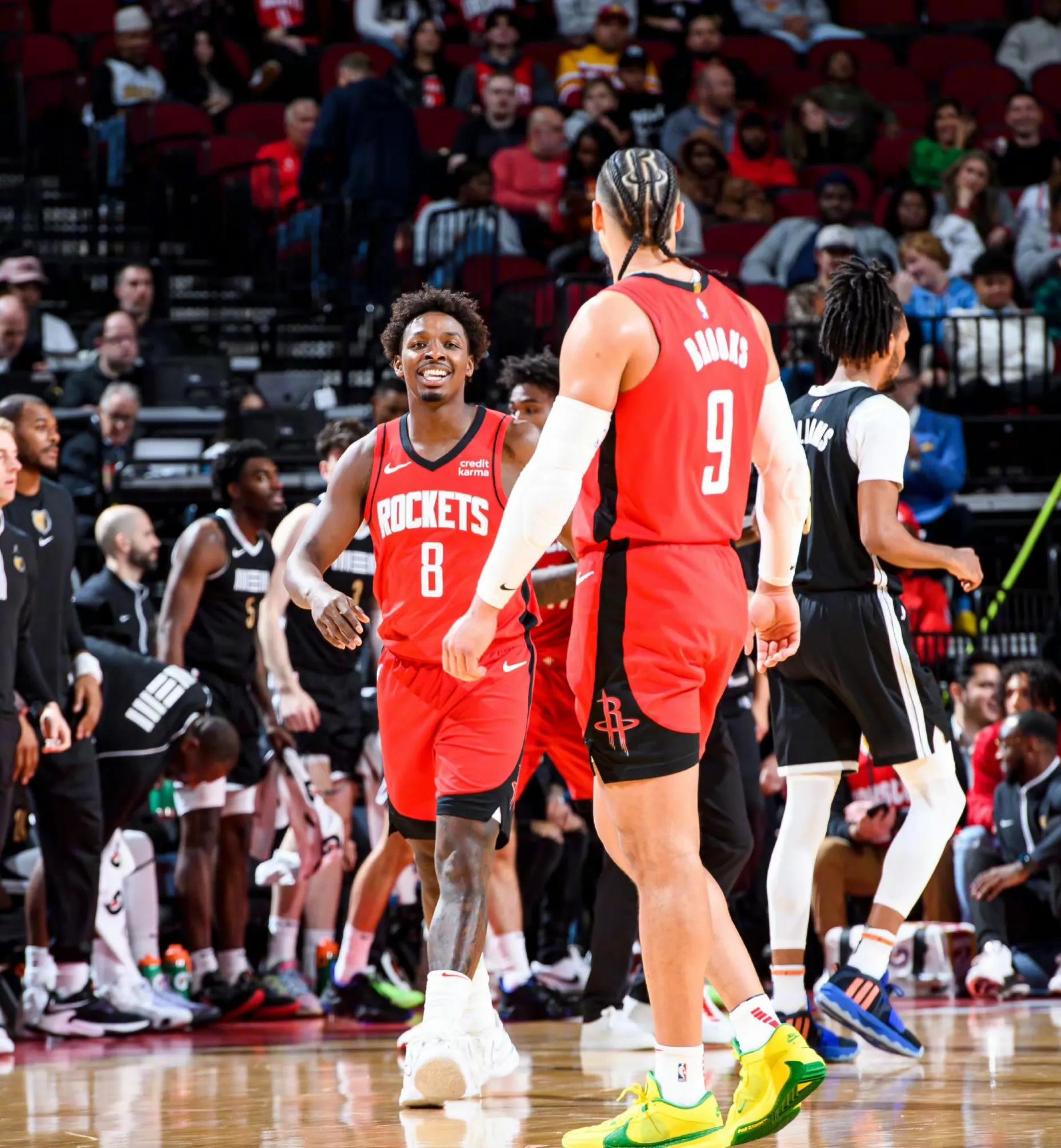 火箭大胜热火，取得重要胜利